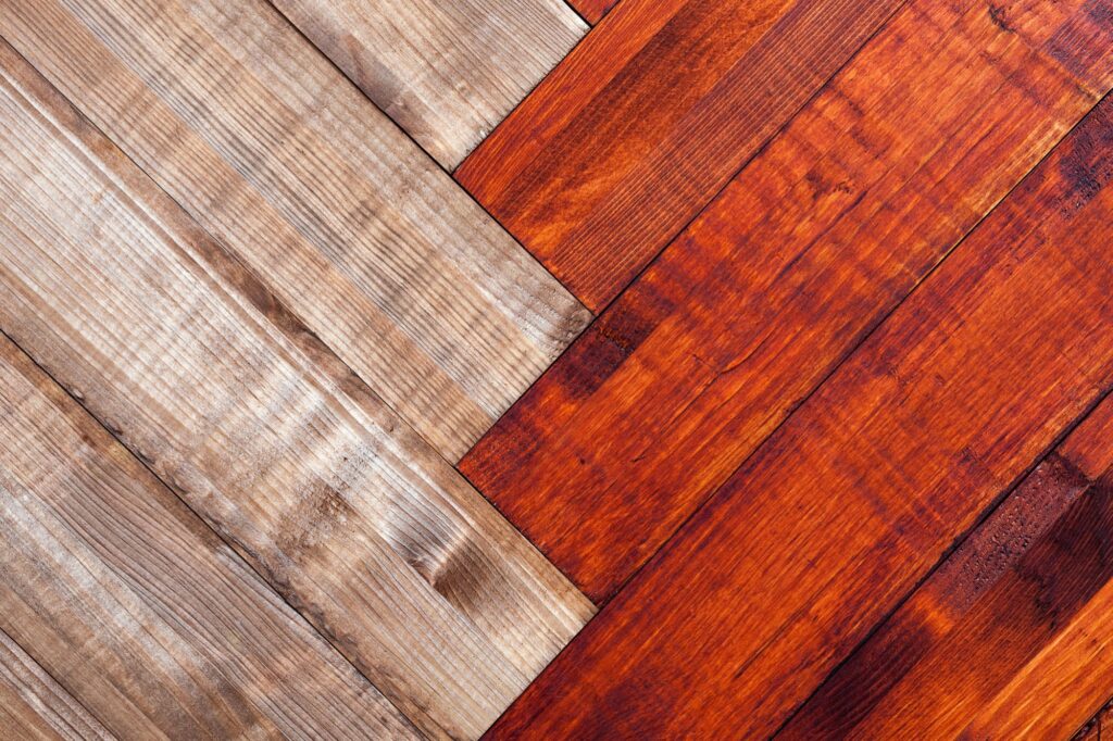 the texture of the Board in the sunlight