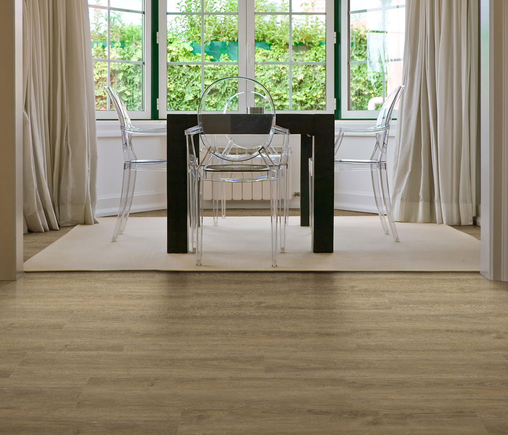 luxury vinyl tile (lvt) under kitchen table